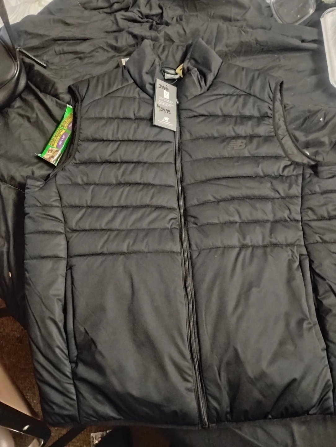 Tags still on it New Balance Men's Puffer Vest Black