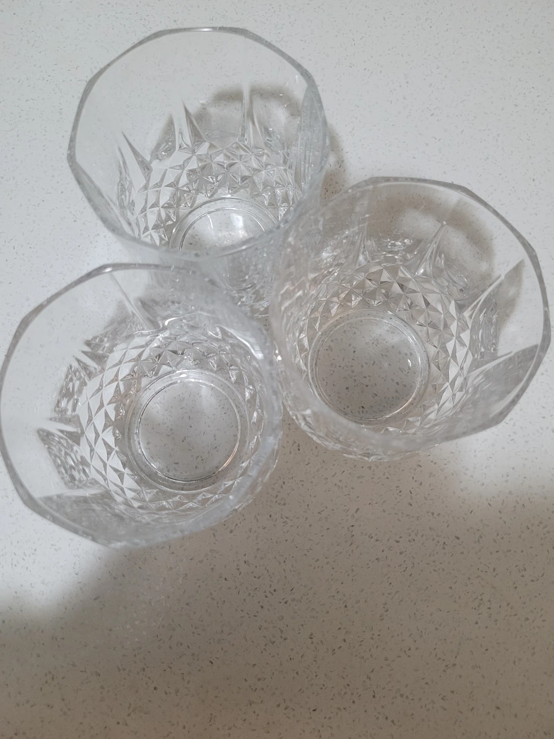 Set of 3 Textured Glass Tumblers - photo 3