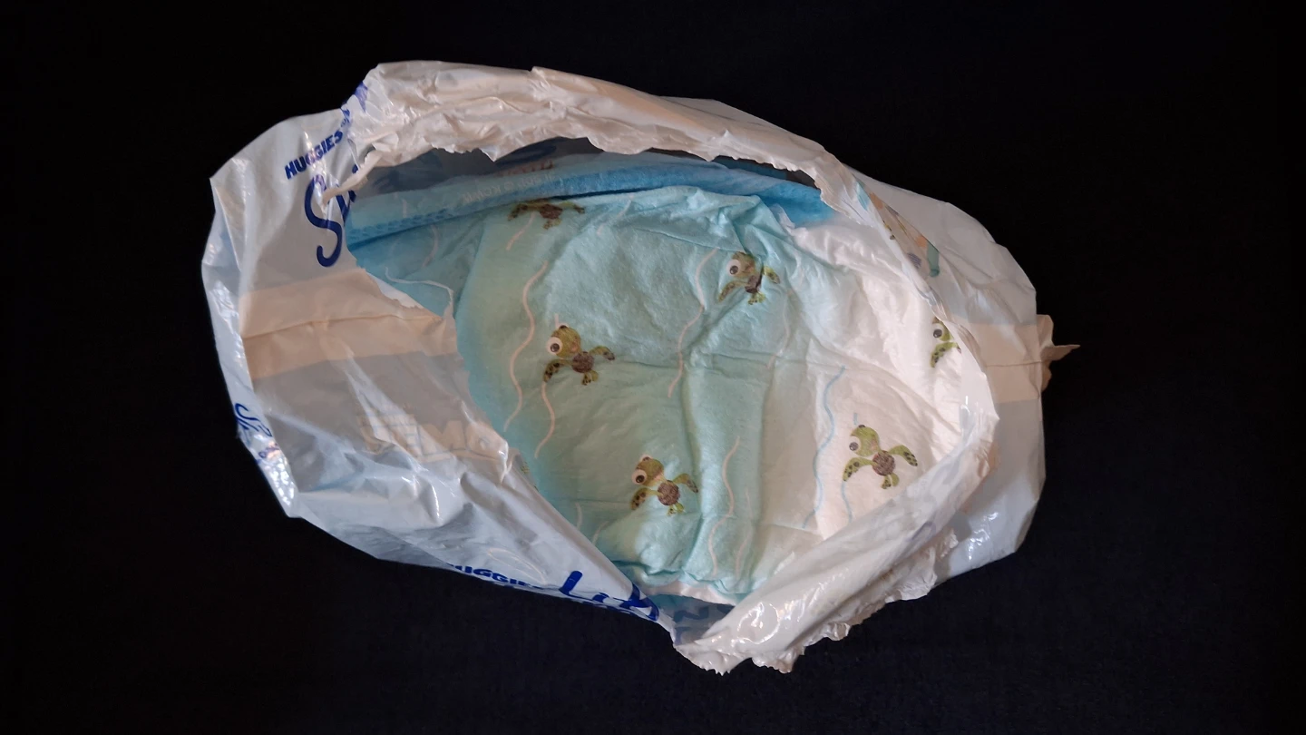 Huggies Little Swimmers Splashers disposable swim pant - size 3 - photo 2