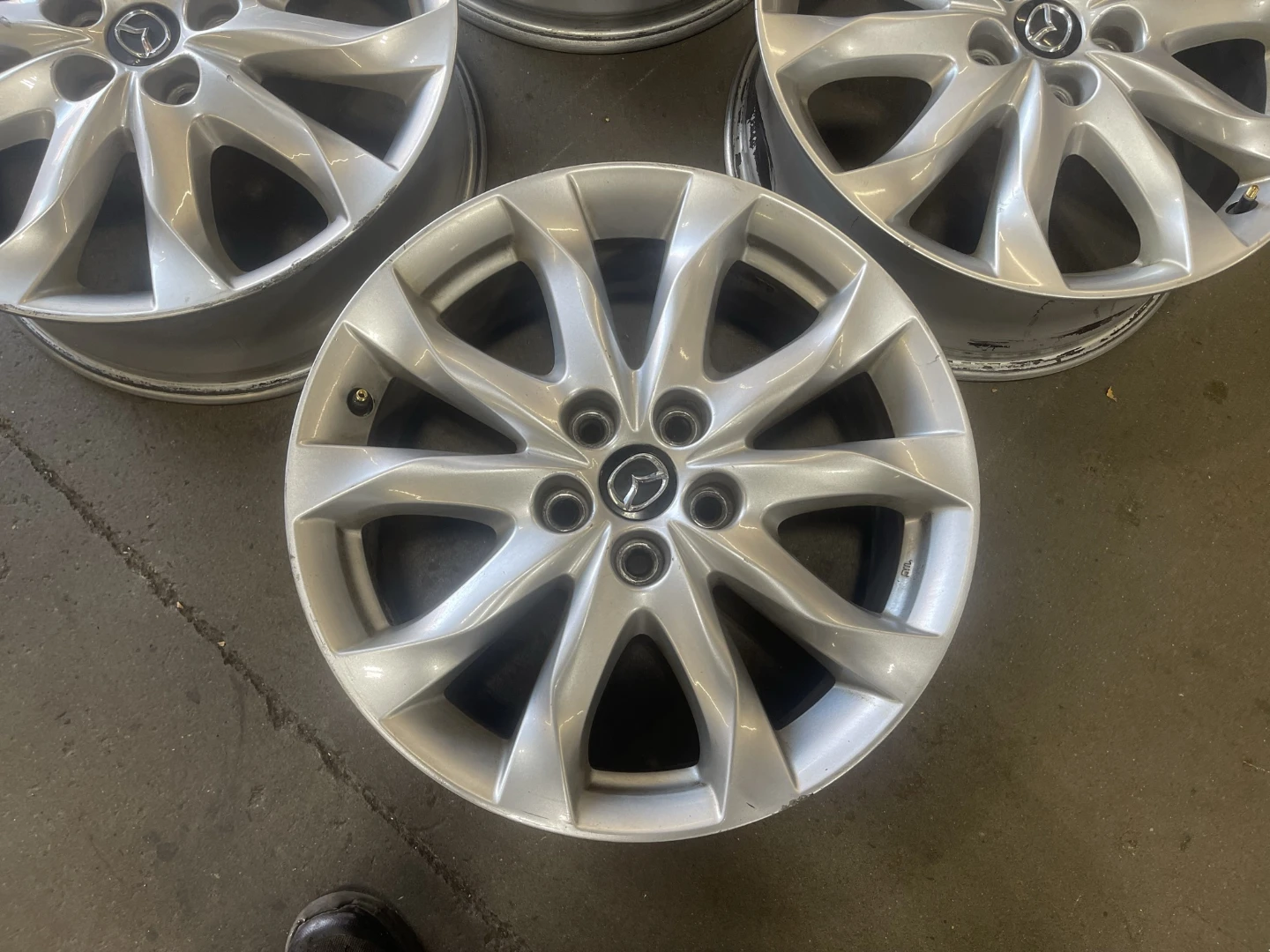 Mazda 18" OEM Rims - photo 3