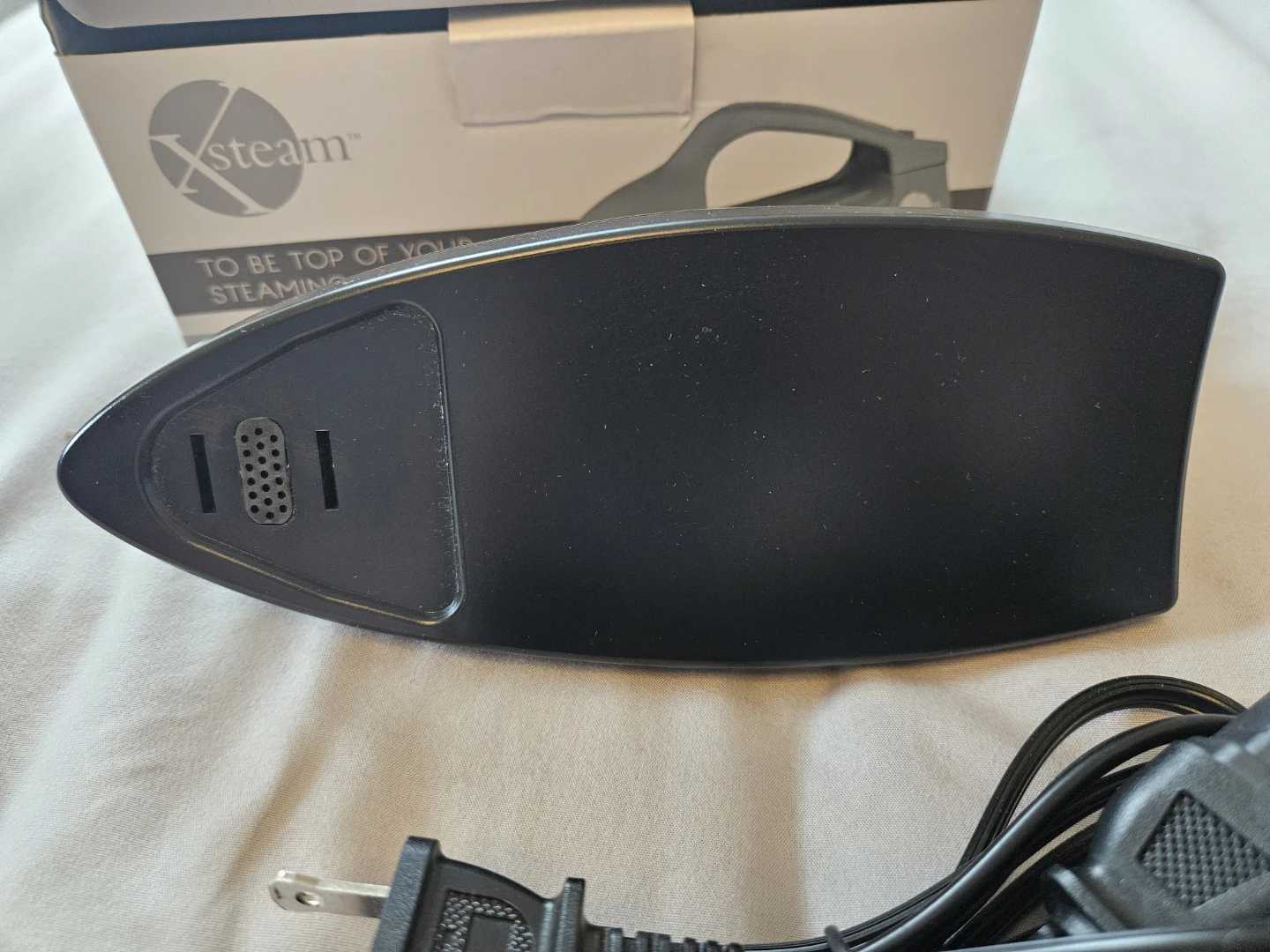 Xsteam Portable Handheld Steamer - photo 3