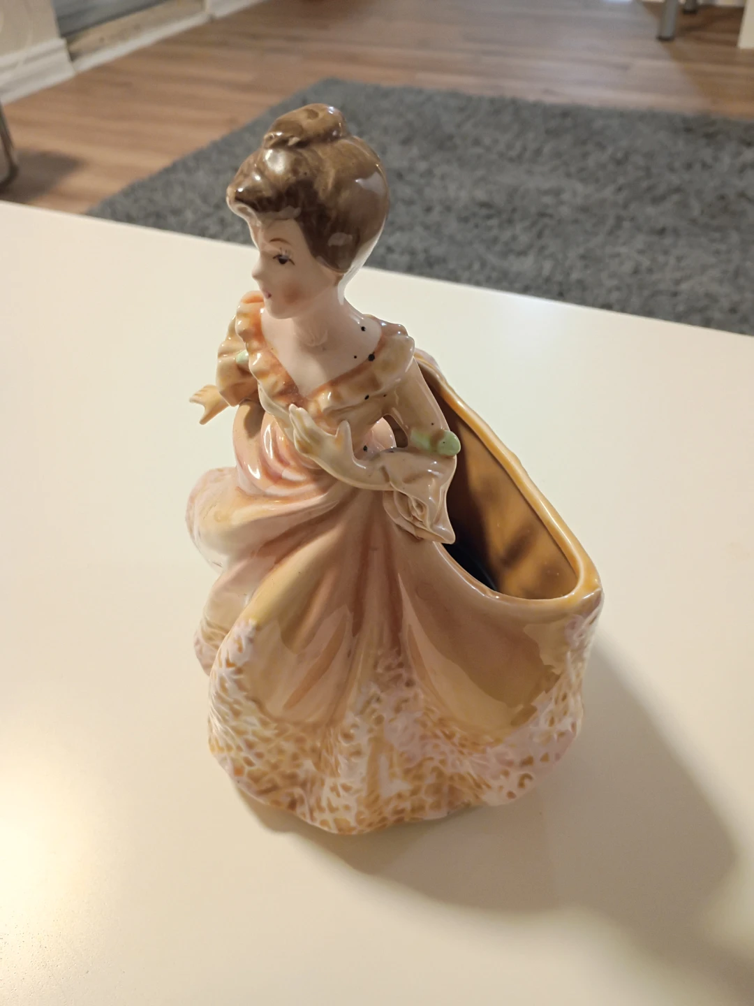 Vintage Ceramic Lady Figurine Planter - photo 2