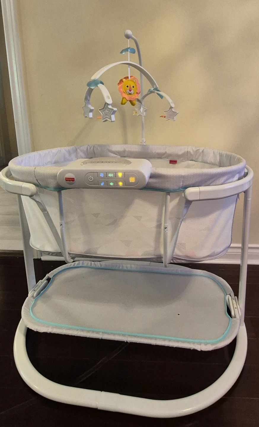 Fisher-Price Soothing Motions Bassinet - photo 3