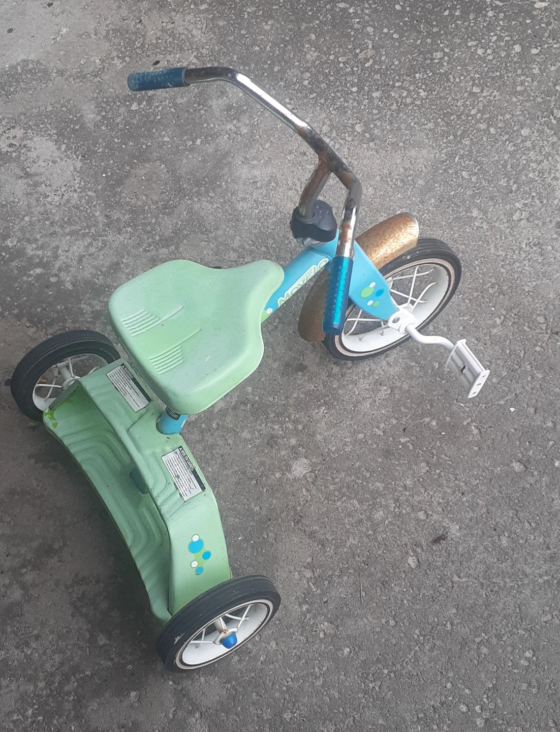 Radio Flyer Movin' Tricycle - photo 2