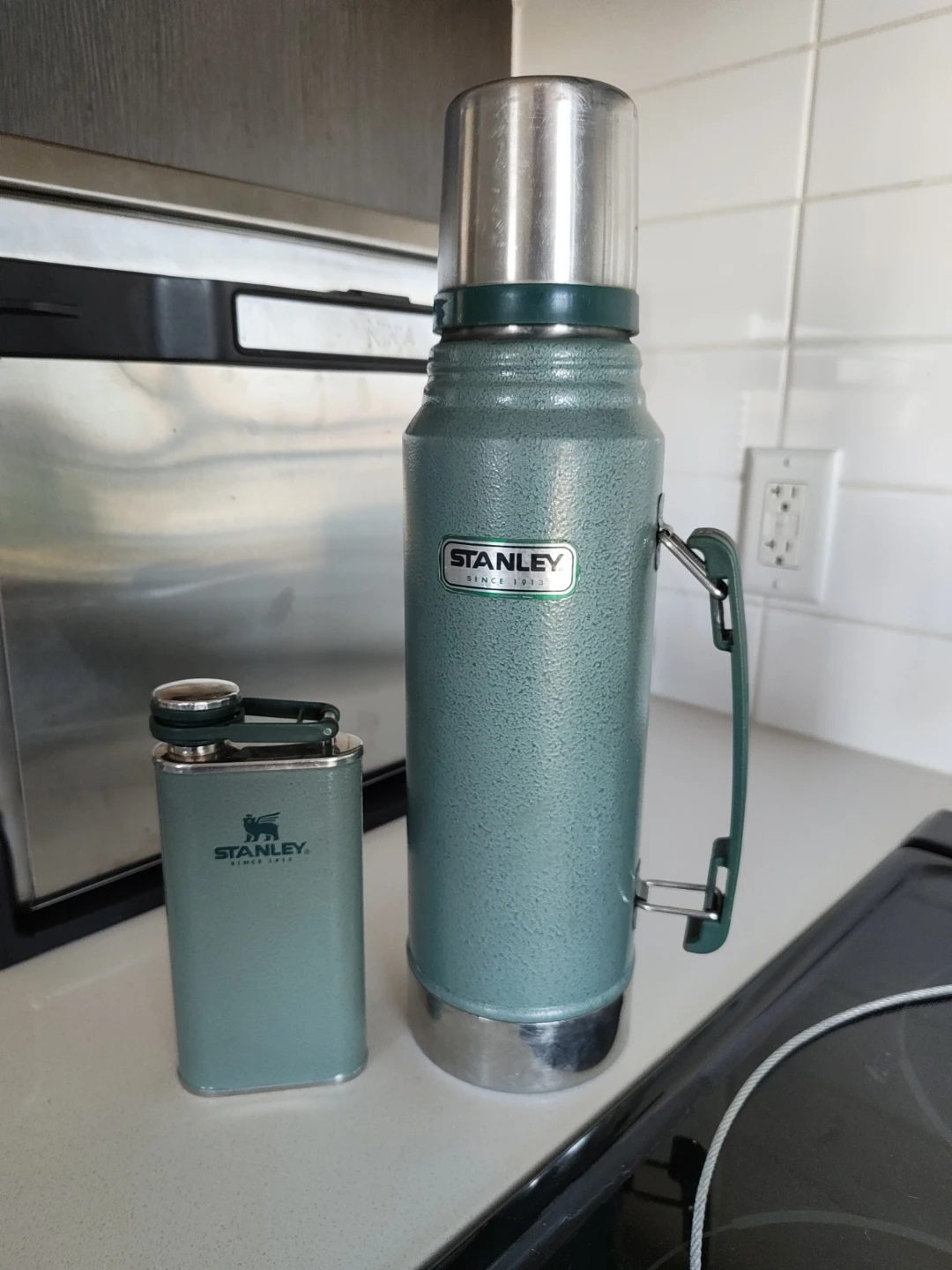 Stanley Classic Bottle and Flask Set