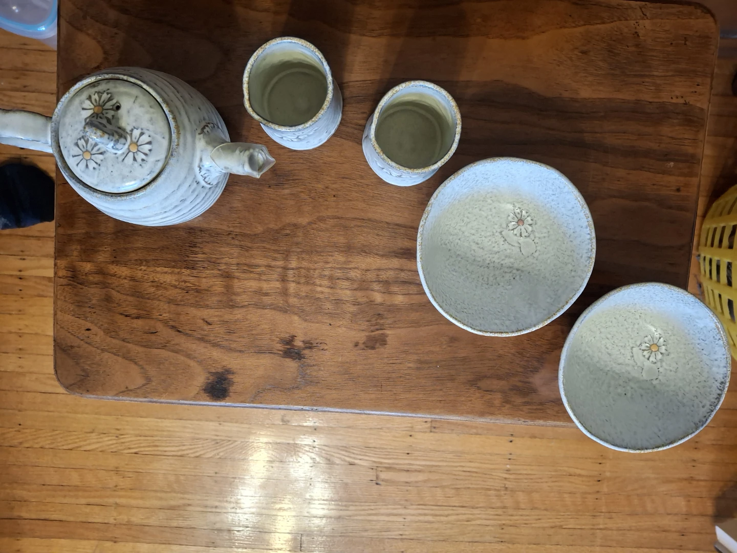 Japanese Ceramic Tea Set with Teapot and Bowls - photo 3