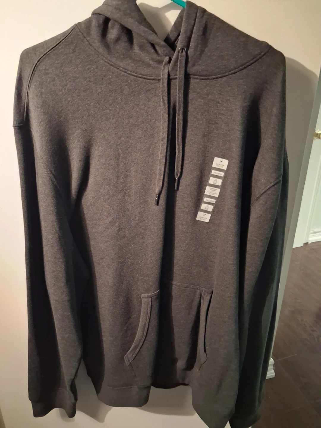 NEW 3XL Denver Hayes Popover Hoodie