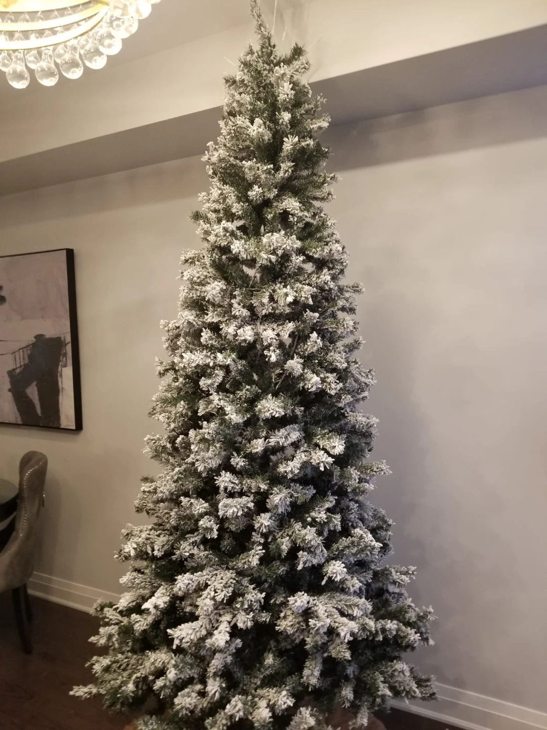 9ft Christmas tree with lights build in - photo 3
