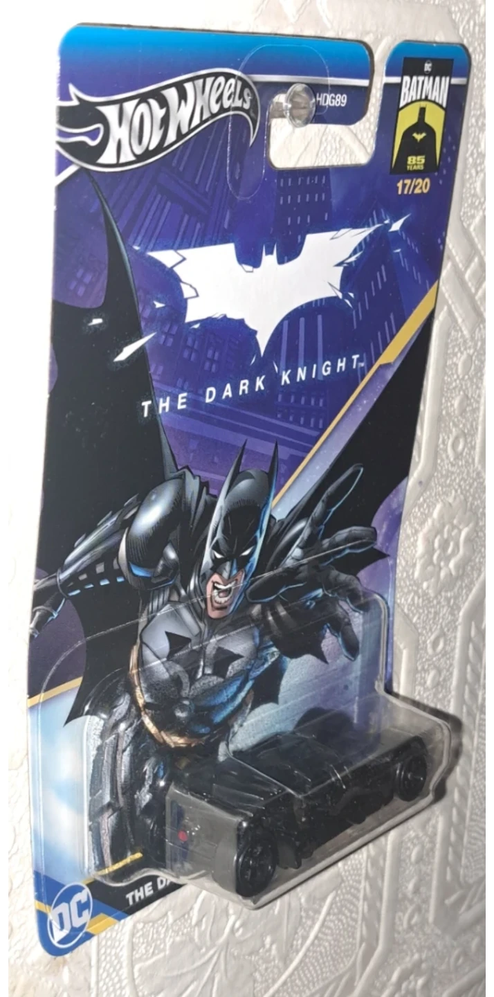 Hot Wheels Batman The Dark Knight Batmobile - photo 2