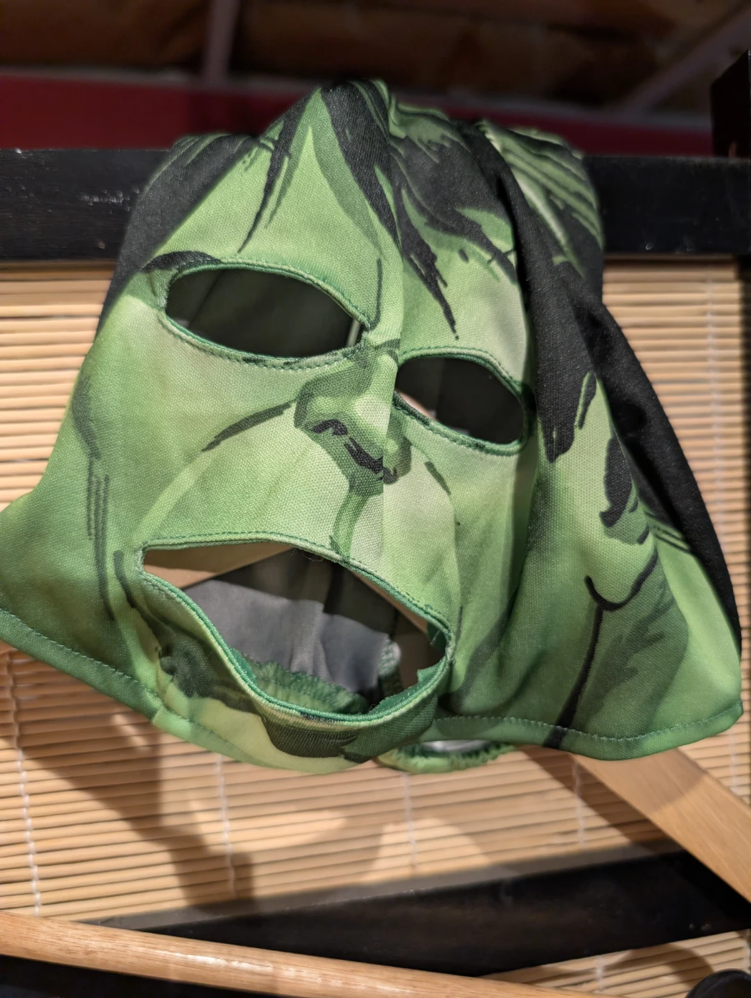H&M Marvel Hulk Costume 6-8Y - photo 3