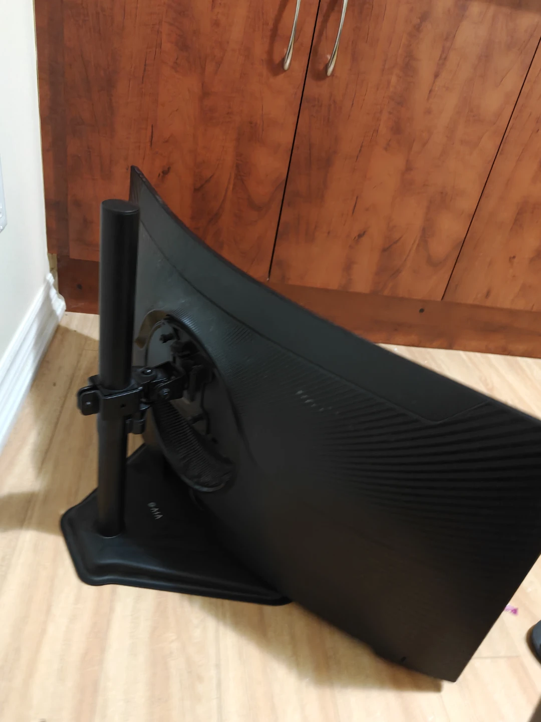 Samsung Curved Gaming Monitor (Odyssey)with VIVO Stand - photo 2