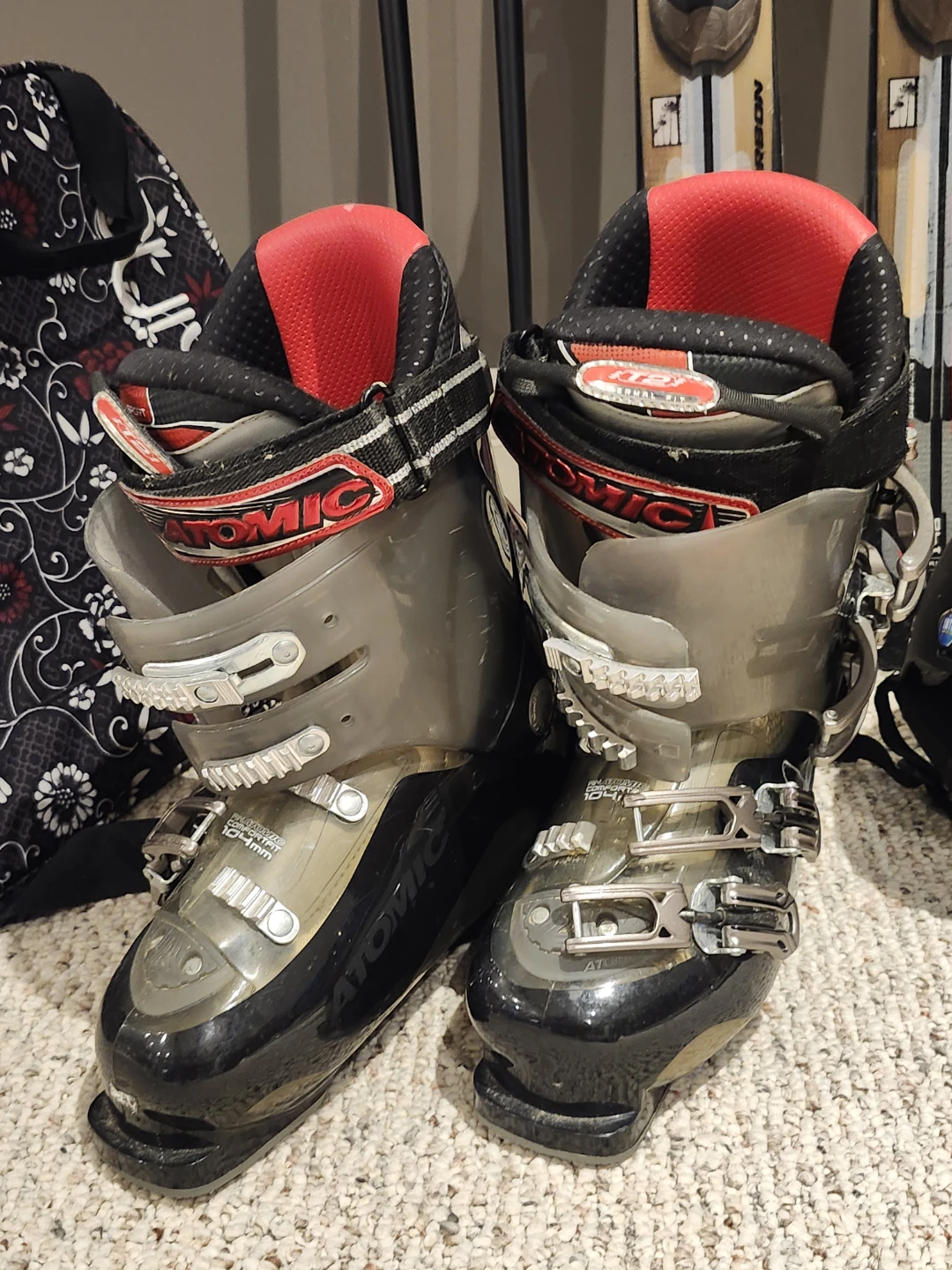 Rossignol Skis with Atomic Boots and Poles Set - photo 2