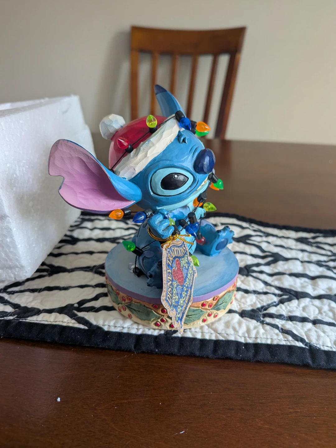 Disney Traditions Jim Shore Stitch Christmas Figurine - photo 5