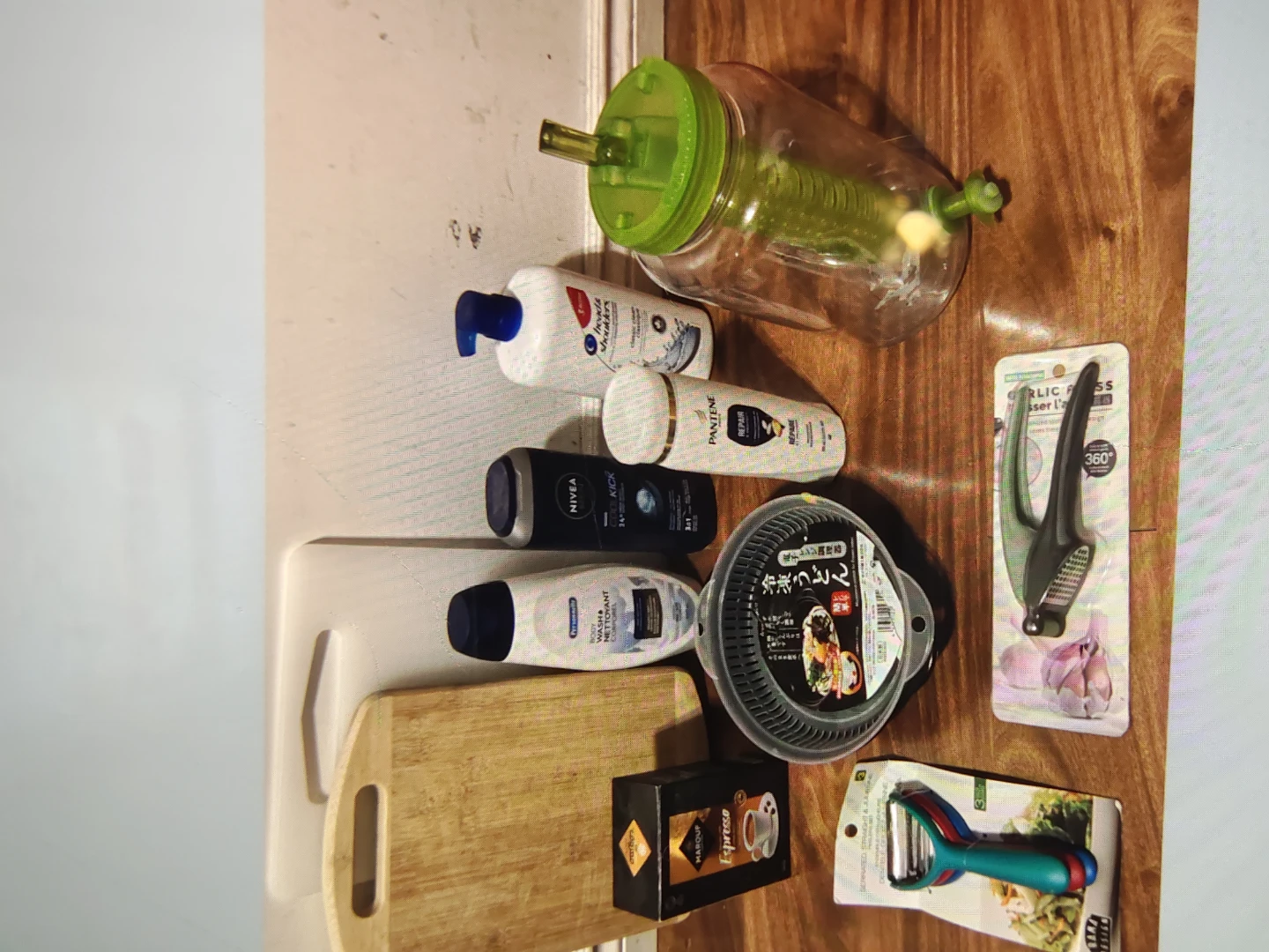 Kitchen pantry and household items bundle - photo 2
