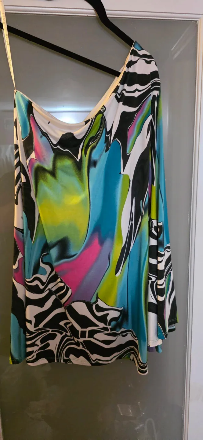 Joseph Ribkoff One-Shoulder Abstract Print Top - photo 2