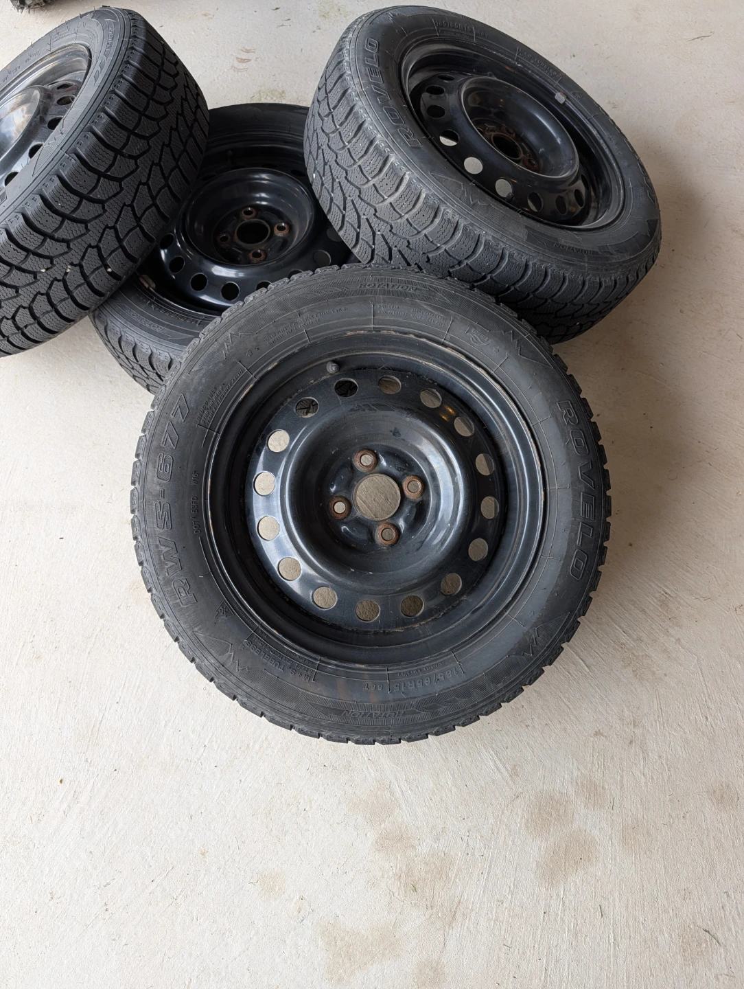 4 Rovelo Winter Tires on Steel Rims 185/65R15 Kia Rio/Accent - photo 5