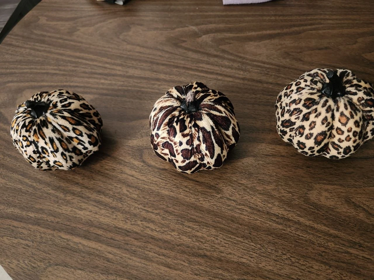 Set of 3 Leopard Print Decorative Pumpkins - photo 2