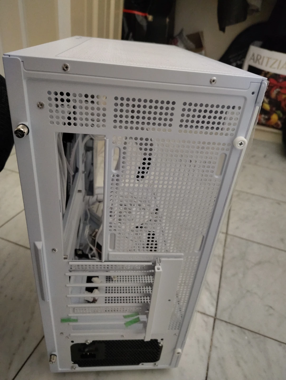Lian Li O11 Dynamic Mini White PC Case - photo 5