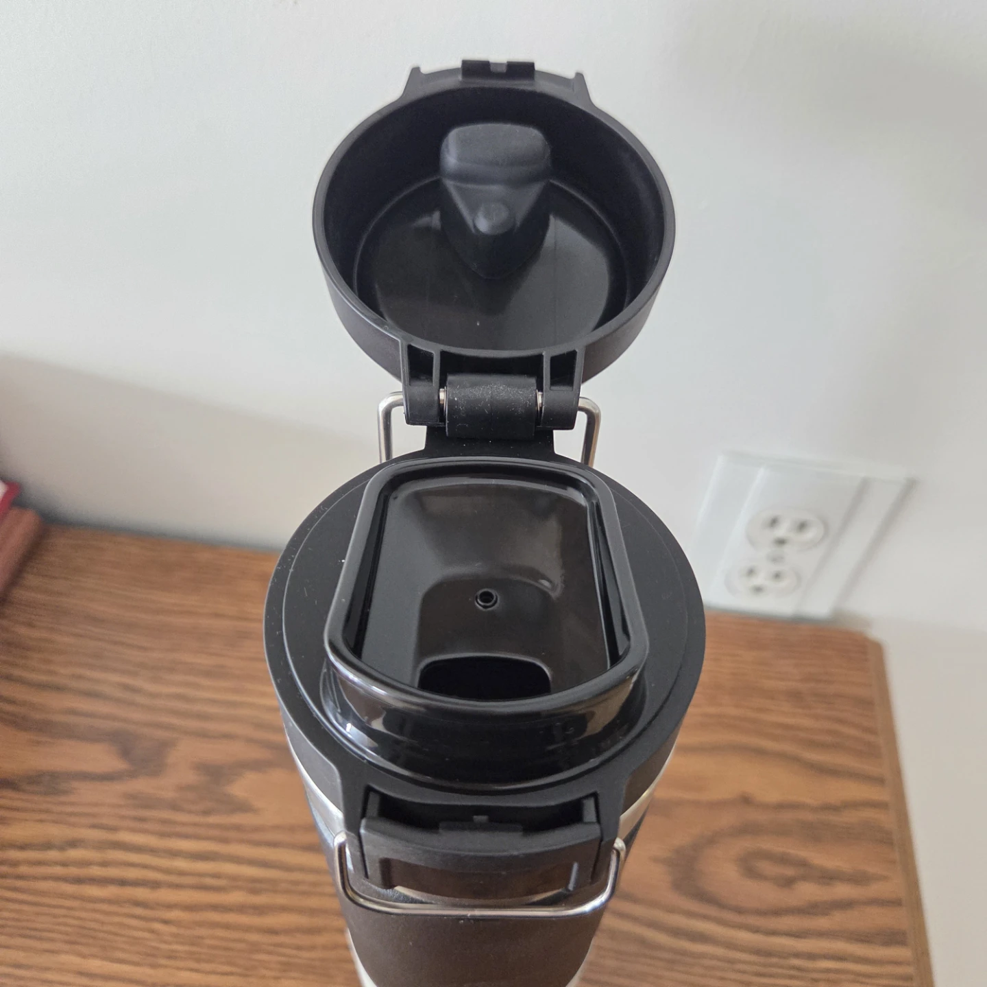 Stanley Quick-Flip Go Bottle 24oz
