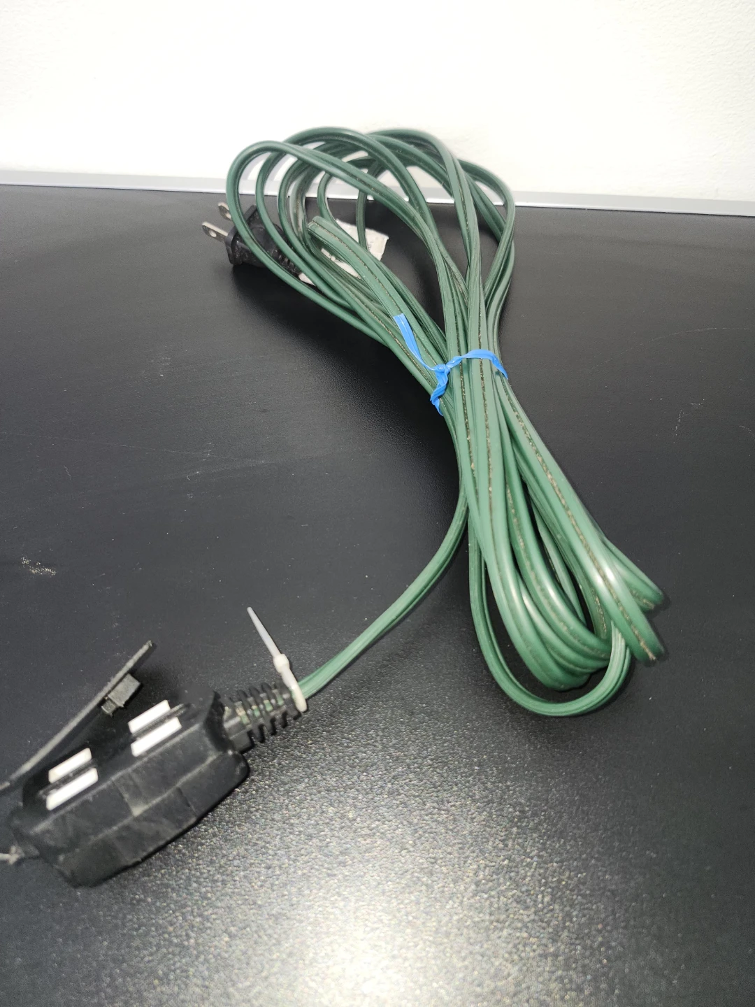 Green Extension Cord 25 ft
