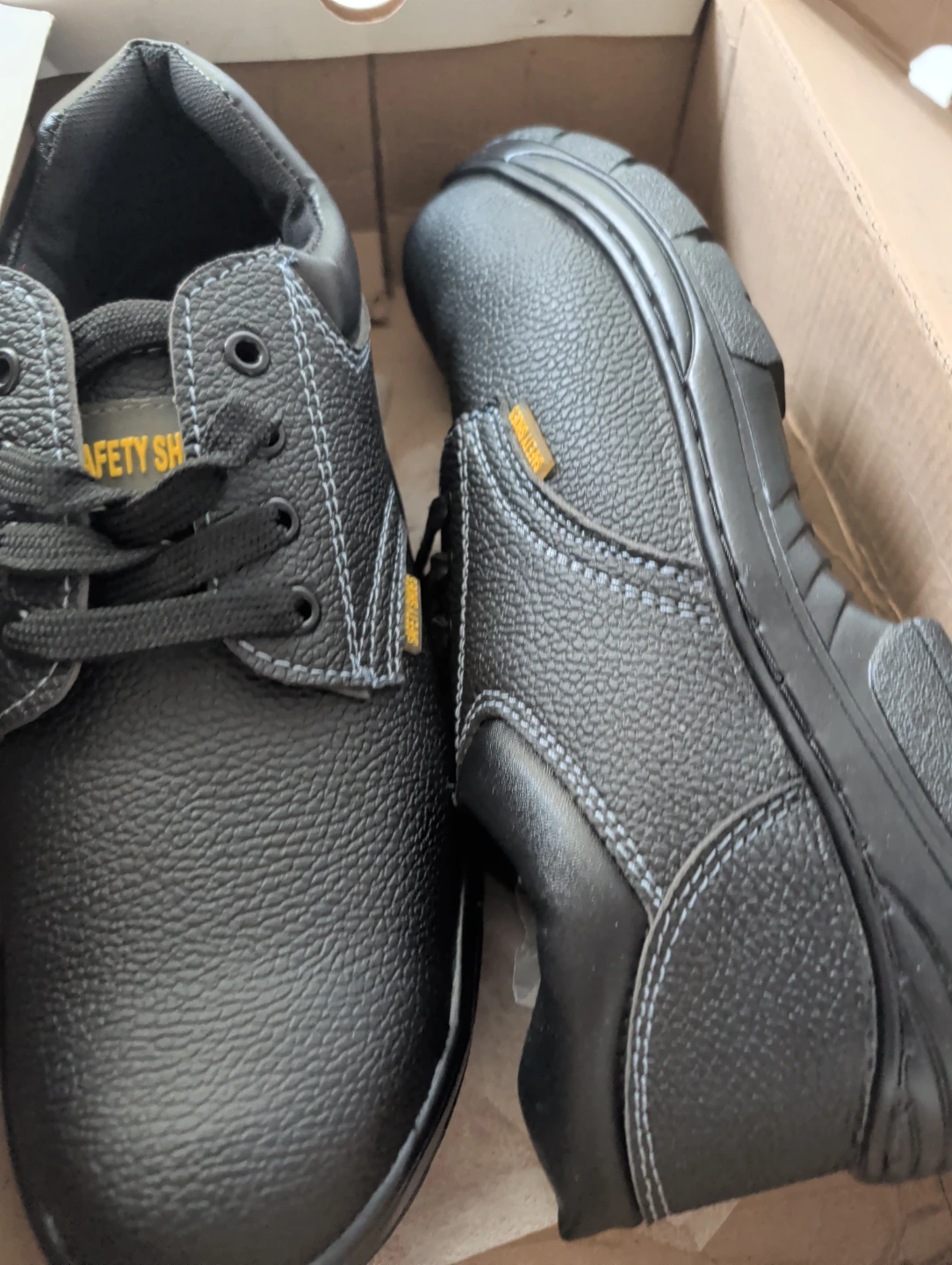 Arco Essentials Safety Shoes - photo 2
