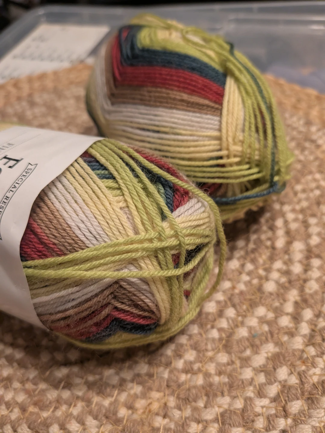 2 Skeins of Felici Special Reserve Yarn - Olive Juice - photo 5