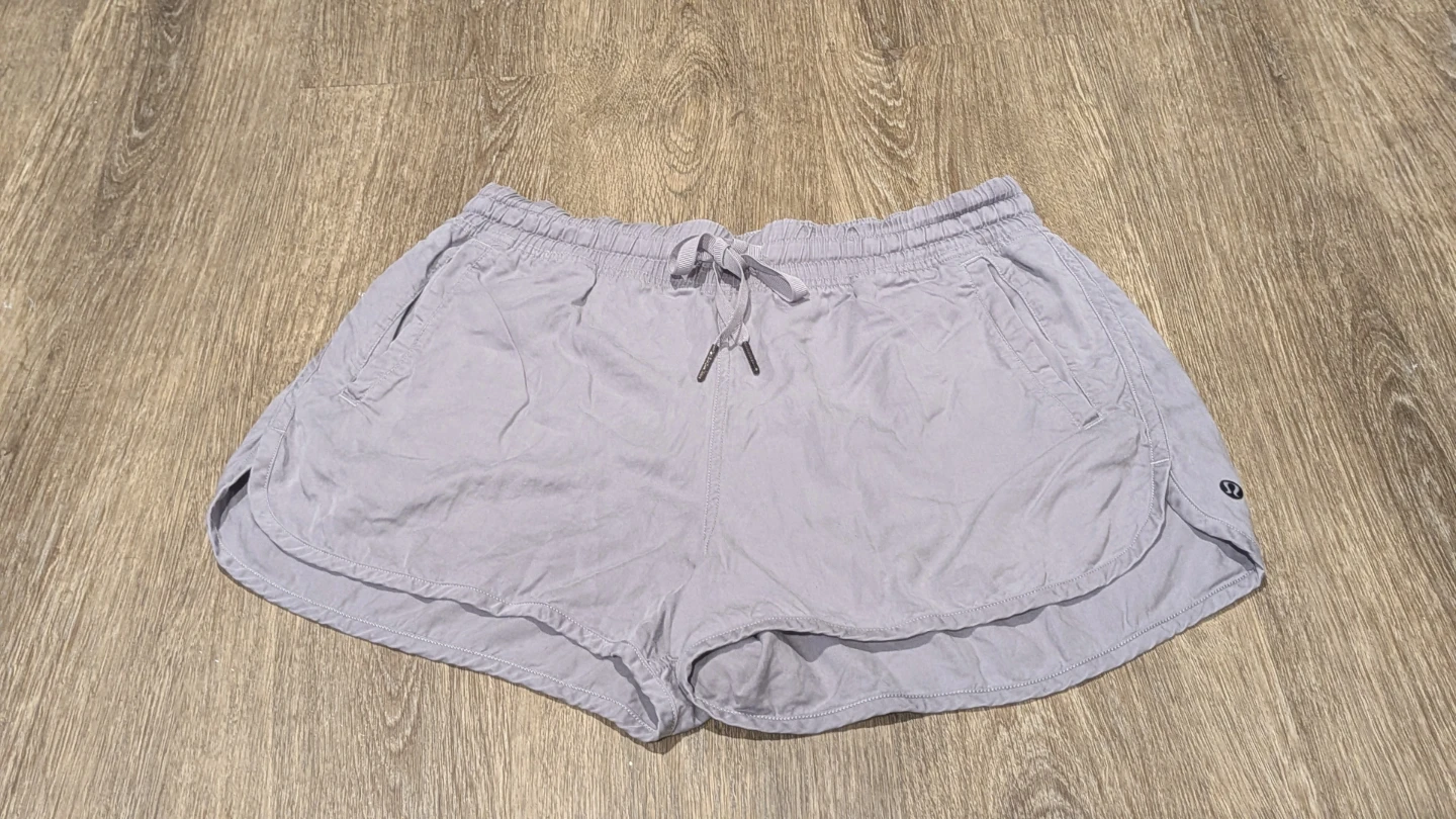 Lululemon Women's Athletic Shorts Size 8