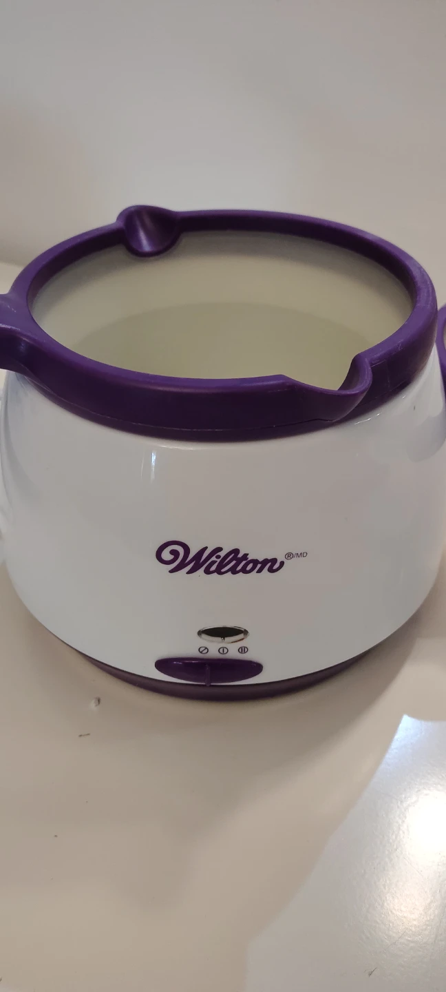 Wilton Chocolate Melting Pot - photo 2