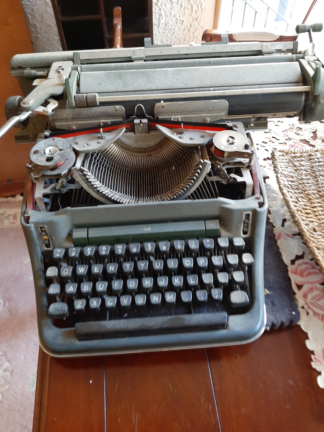 Typewriter, Vintage Olympia