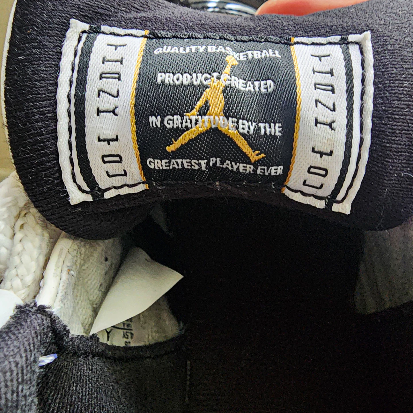 Jordan 11 Retro Basketball Shoes - photo 5