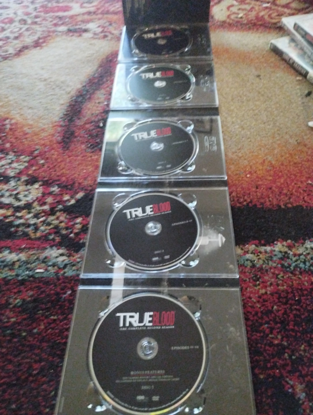 True blood dvd series - photo 3