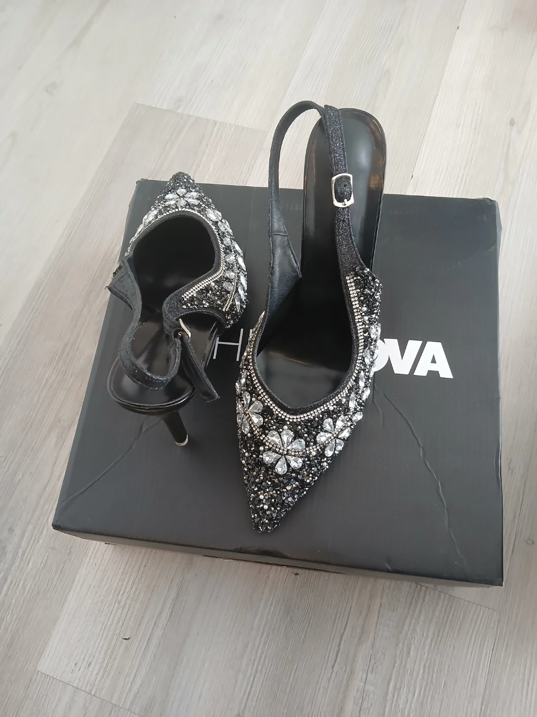 Fashion Nova Rhinestone Heels and Clutch Set