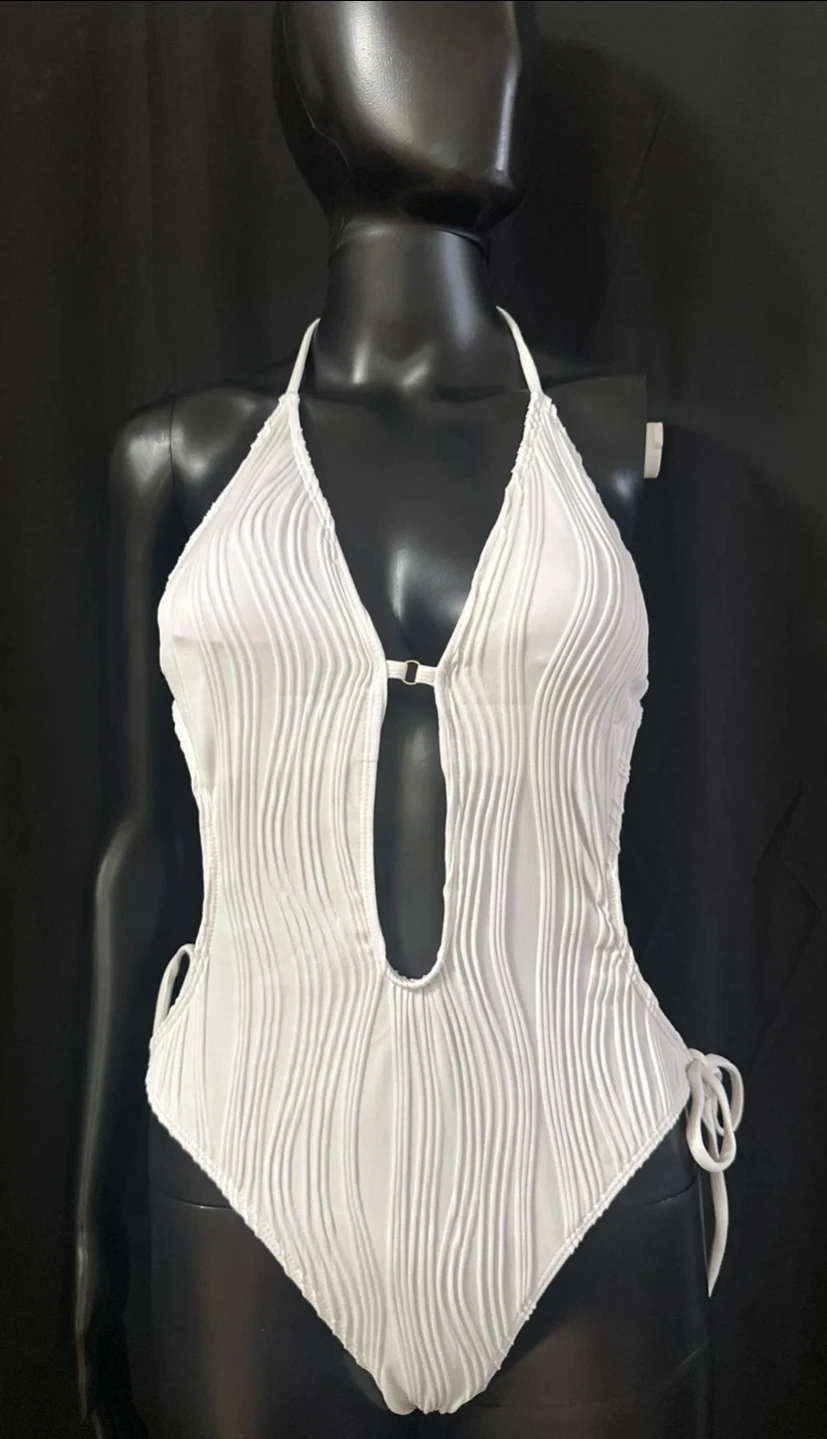 🥕White Textured One-Piece Swimsuit - photo 2