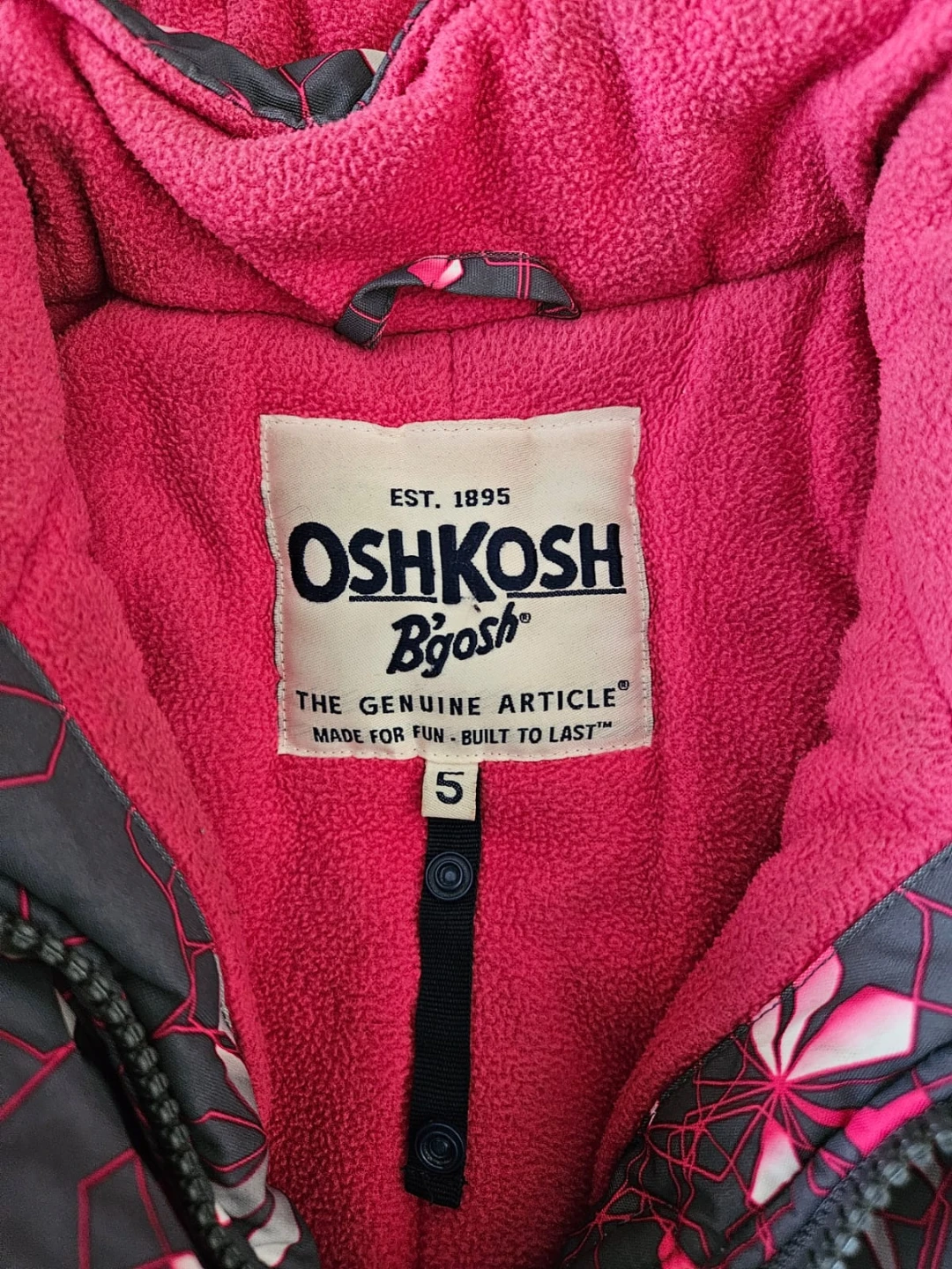 OshKosh B'gosh Winter Coat Size 5 - photo 2