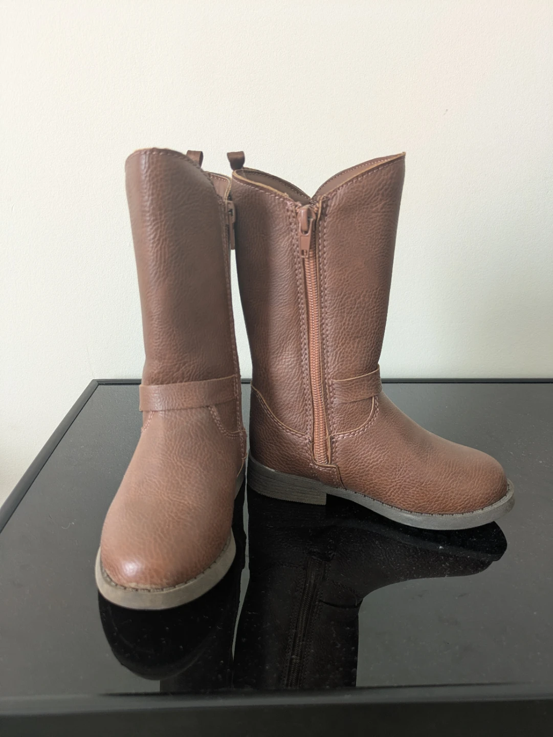 Girl's Brown boots