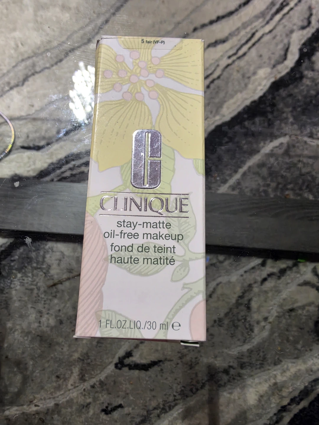 Clinique Stay-Matte Oil-Free Makeup 5 Fair