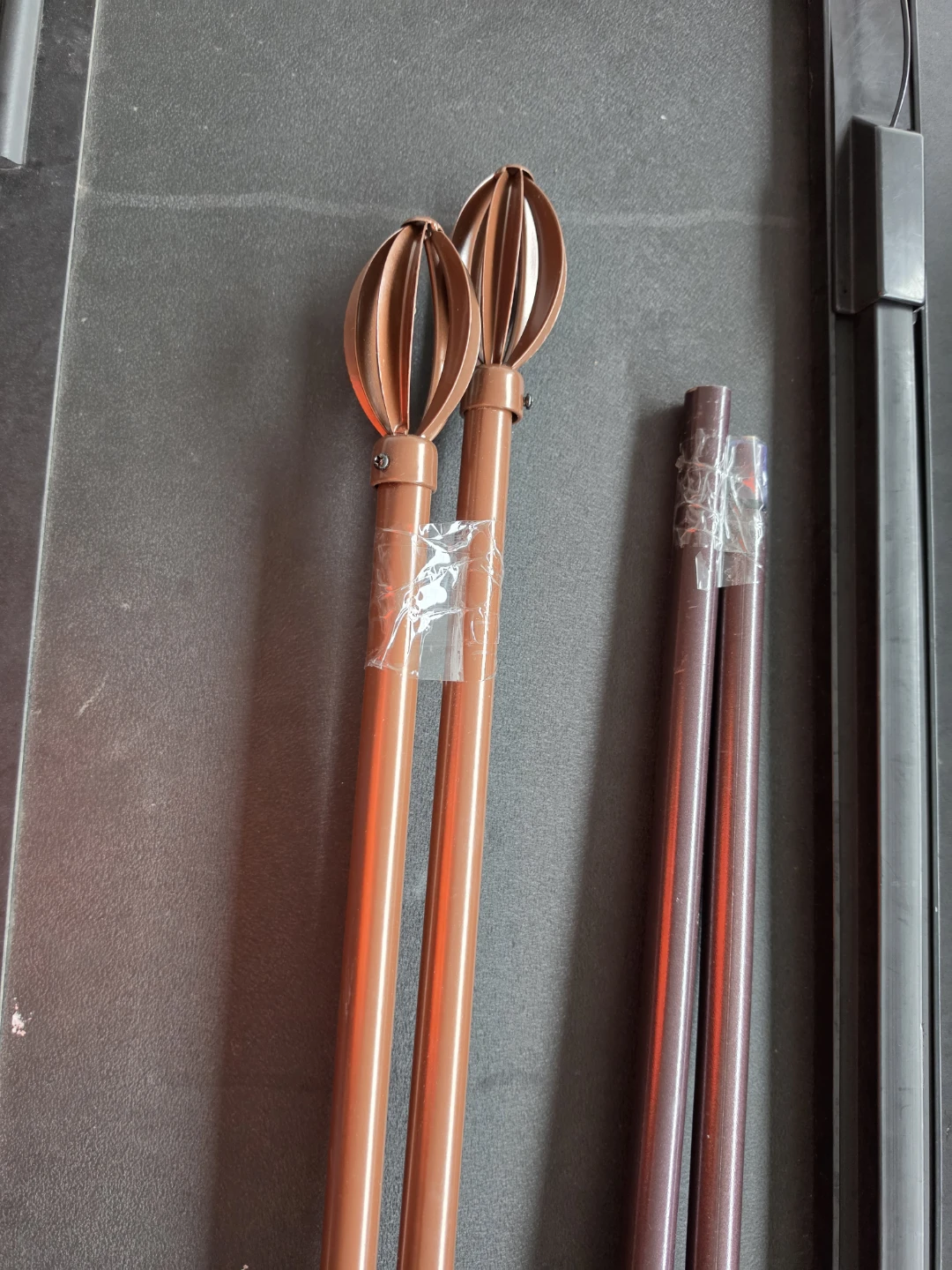 Set of Two Adjustable Curtain Rods - photo 2