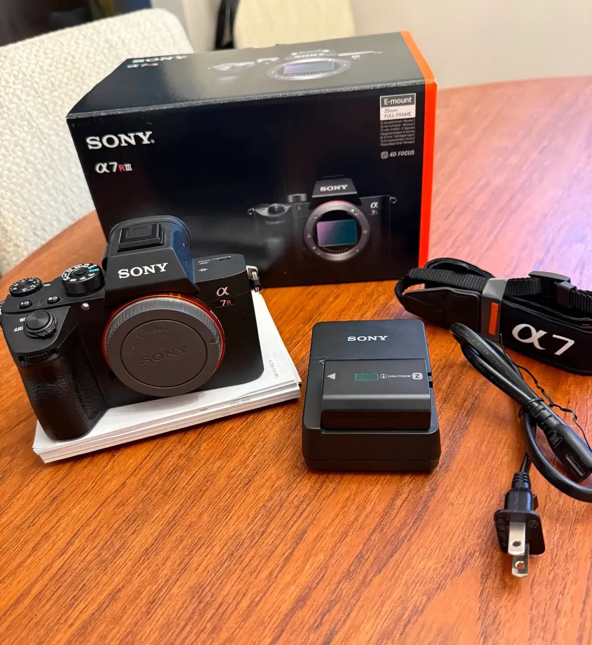 Sony A7R III Body Only