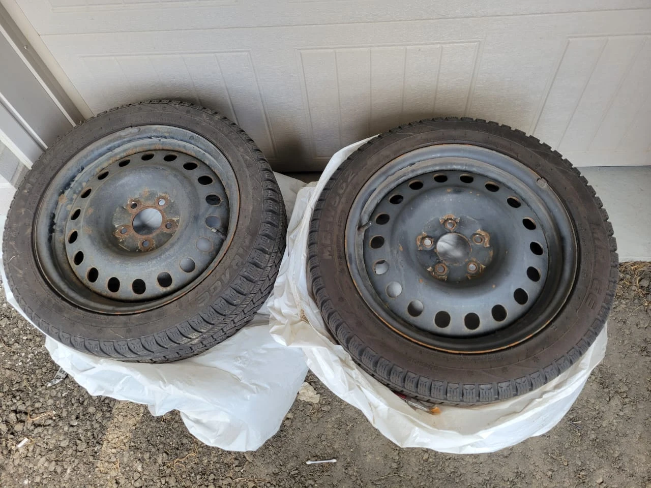 Car Tires - photo 2