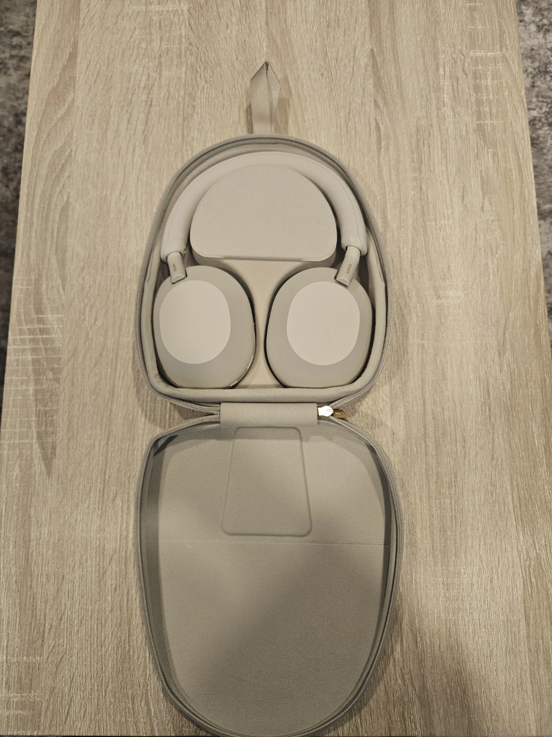 Sony WH-1000XM5 Headphones - photo 3