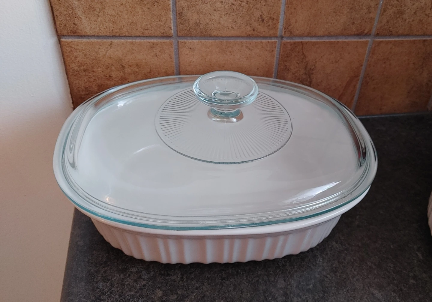 CorningWare White Oval Casserole Dish with Glass Lid - photo 2