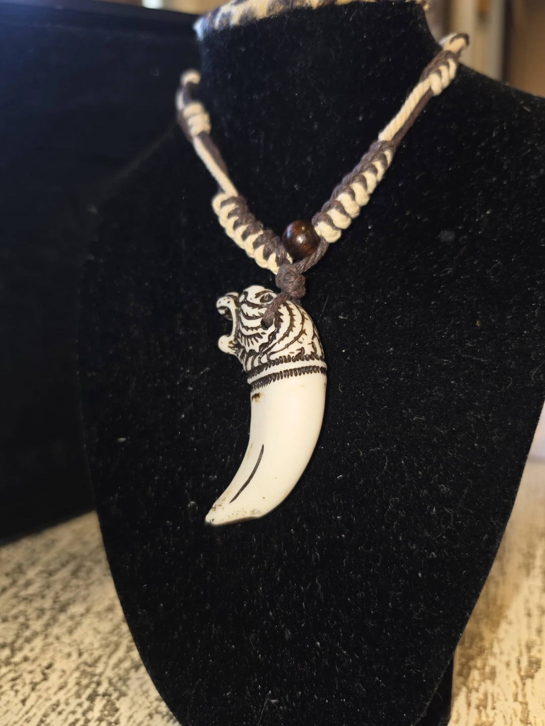 Bear engraved tooth necklace - photo 3