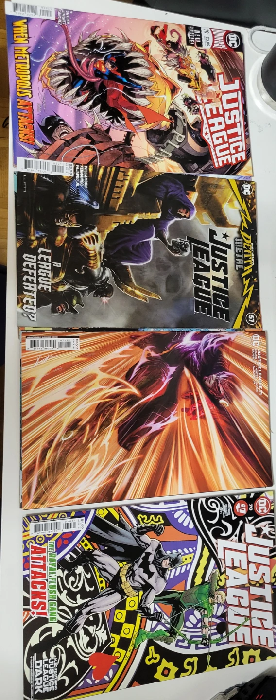 Set of 10 DC Justice League & JLA Comic Books - photo 2