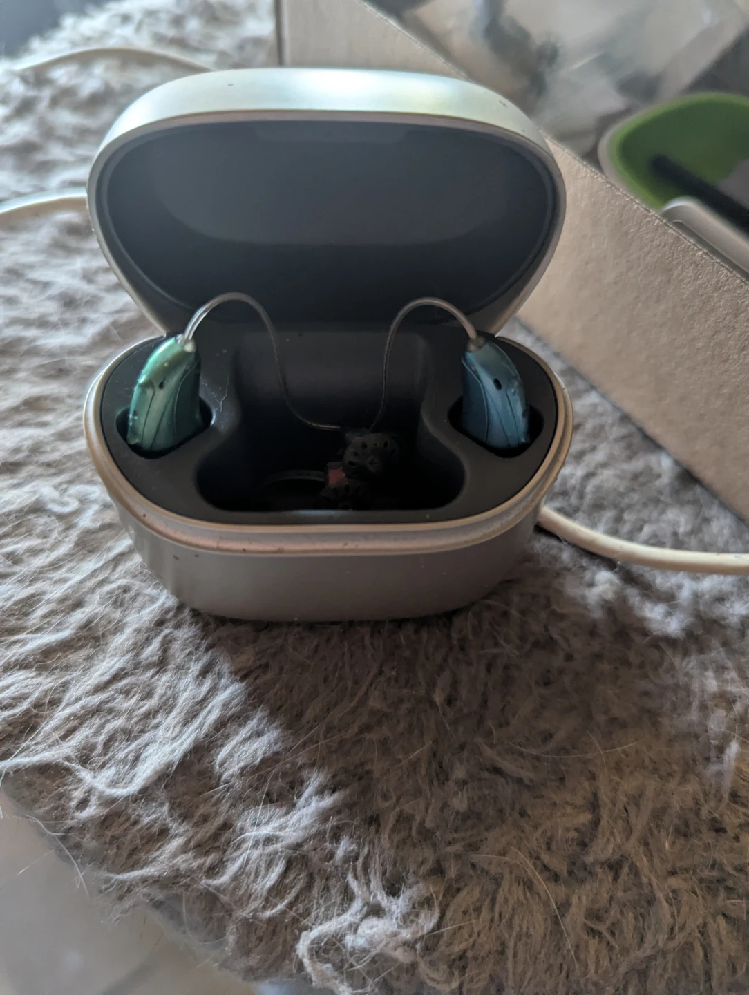 Phonak Hearing Aids with Charging Case - photo 2