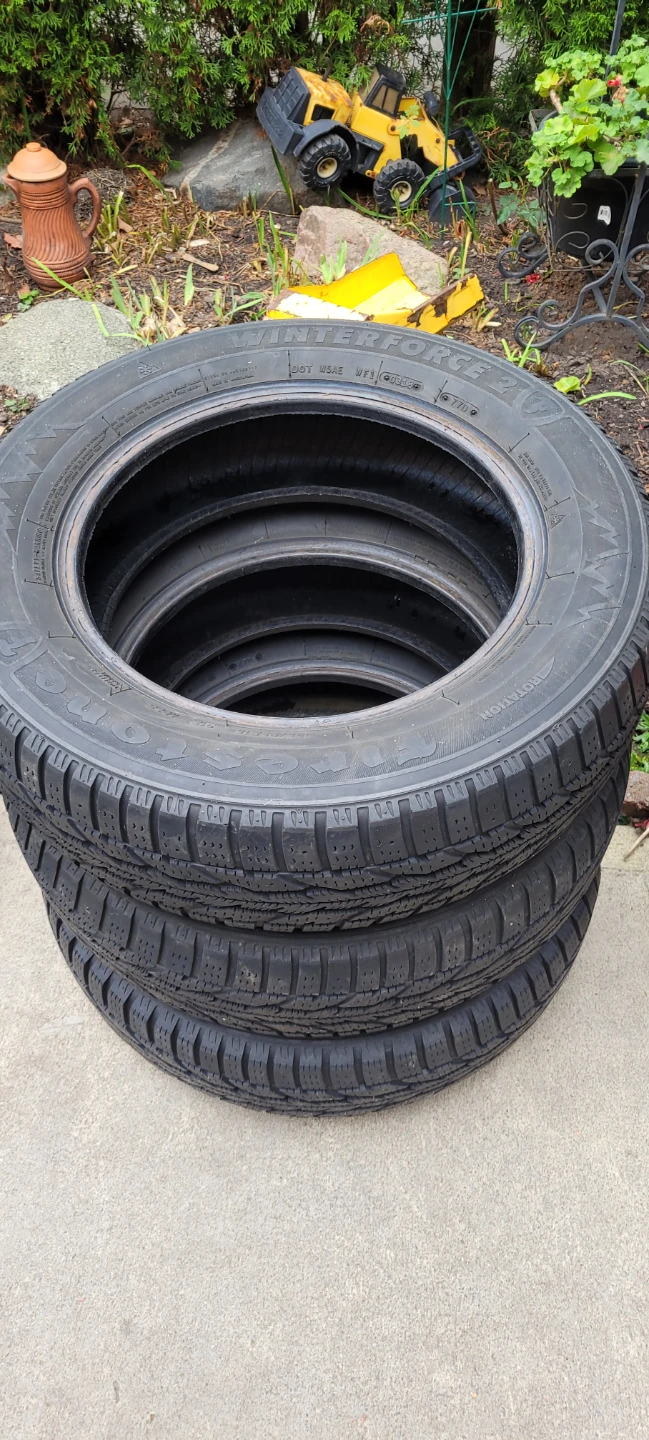 3 Firestone Winterforce 2 Tires 225/65R15