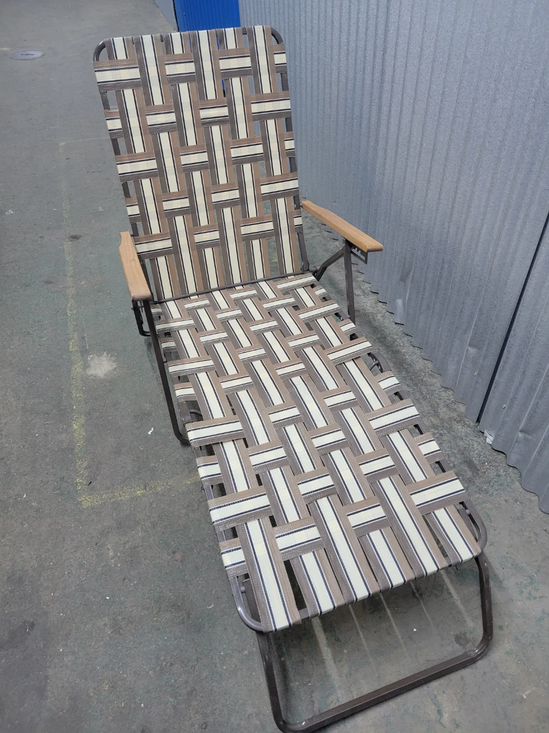 Folding Lawn Chair with Woven Strap - photo 2