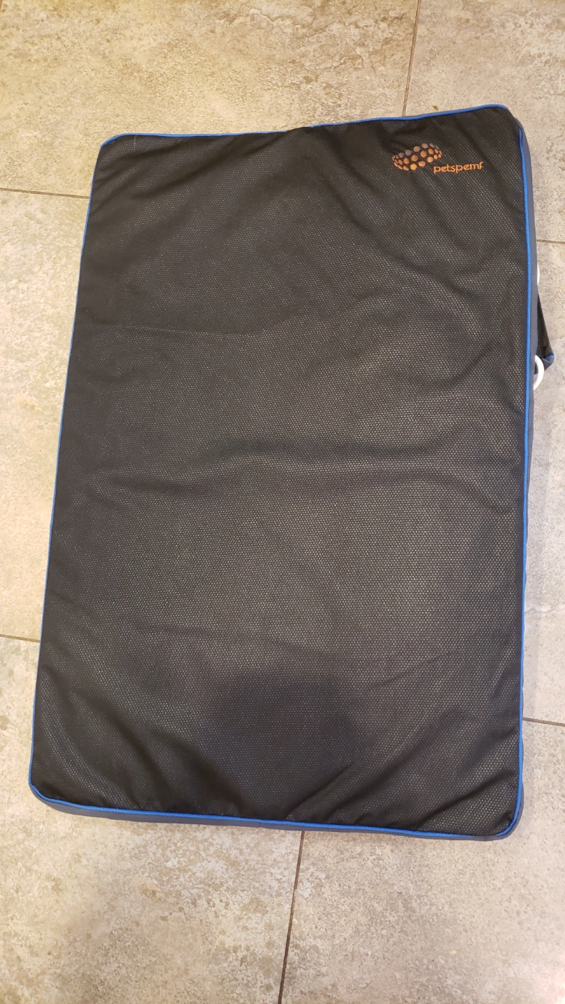 PetsPEMF PAD Large Retails for over $600 - photo 3