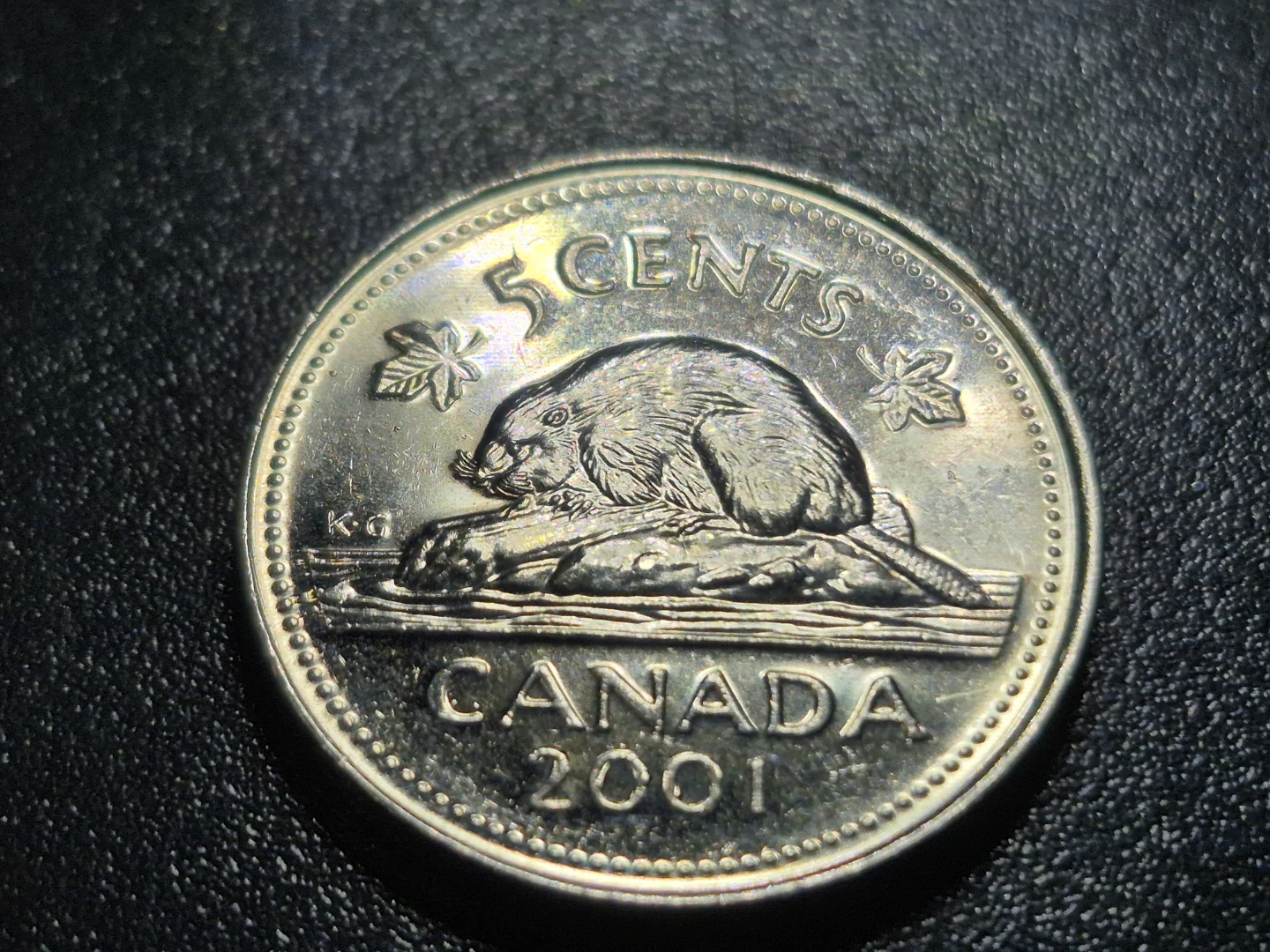 2001 Canadian 5-cent Coin with Error - photo 3