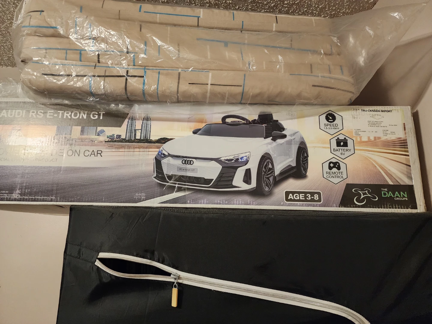 Audi RS E-Tron GT Ride-On Car - photo 2