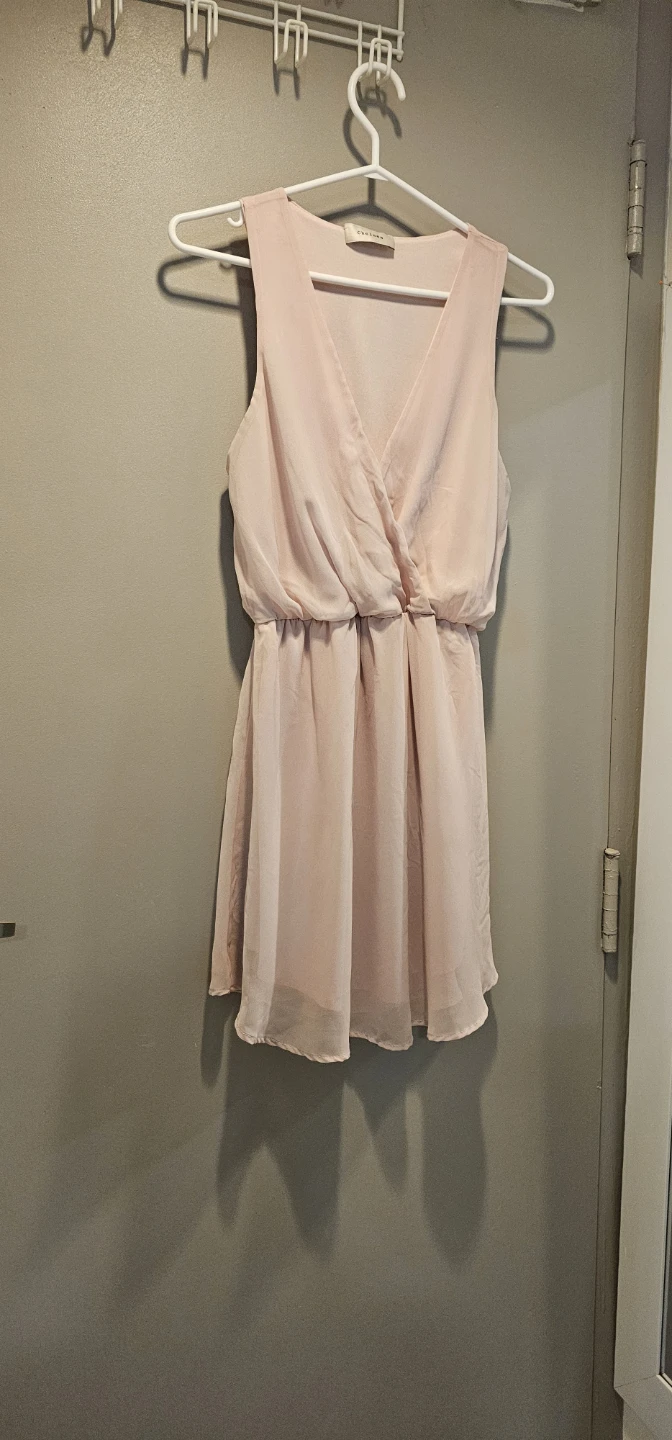 Chelsea Pale Pink Sleeveless Dress